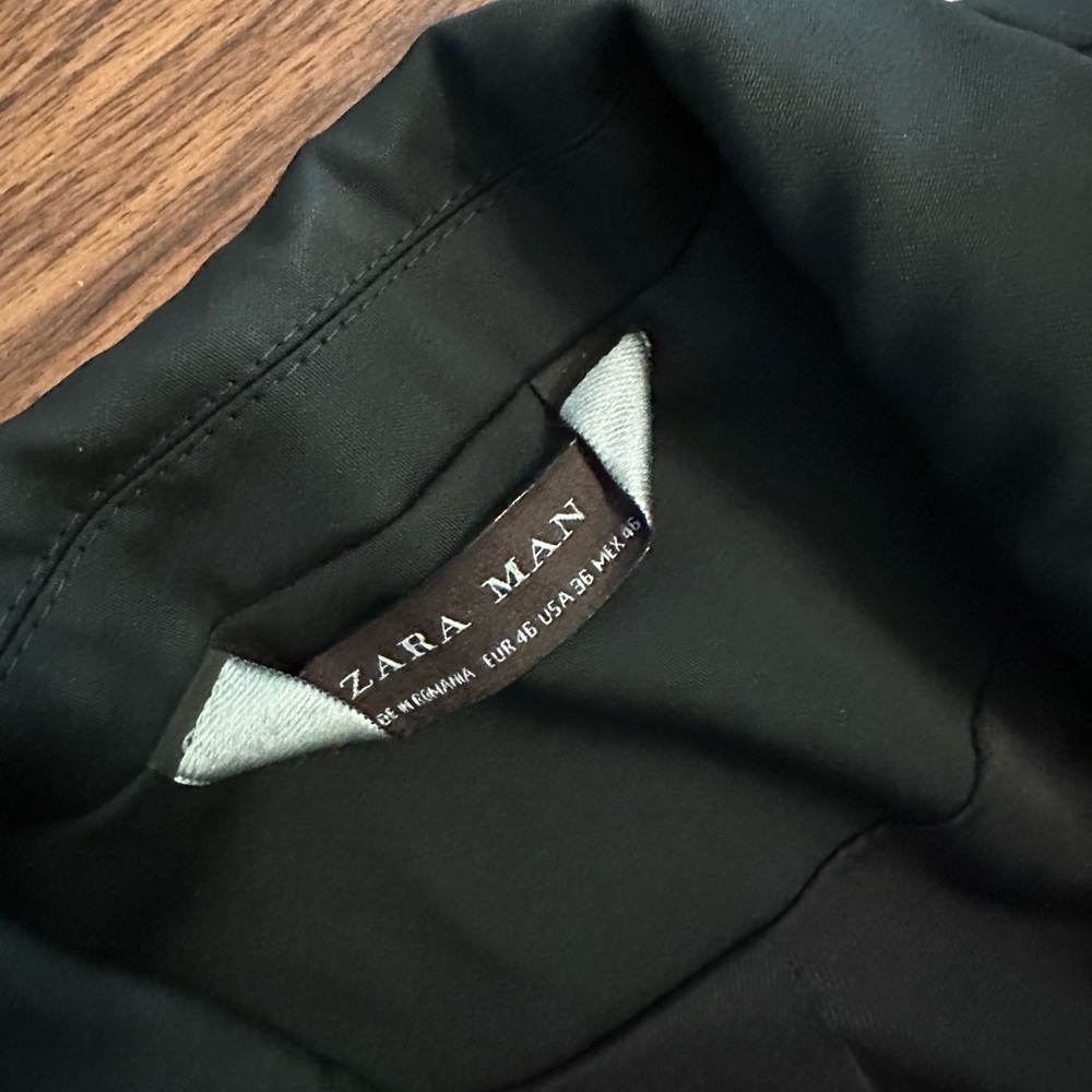 Zara Man Essential Blazer, Size: 36R - Picture 8 of 14